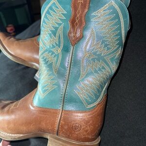 Ariat Brown Leather Boots